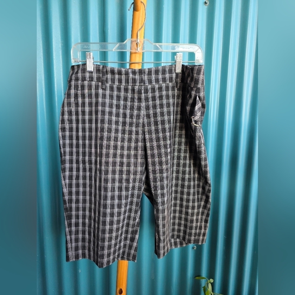 Sleek Black and Gray Flat Front Shorts for Casual Comfort